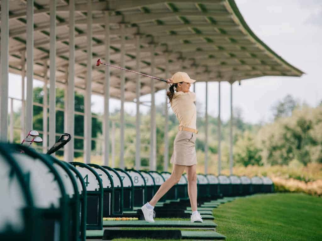 what to wear topgolf for women